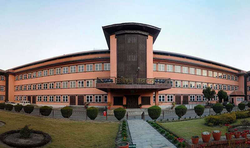 मेडिकल व्यवसायी दुर्गा प्रसाईंका अंगरक्षक लाई रिहा गर्न सर्वोच्च अदालतको आदेश