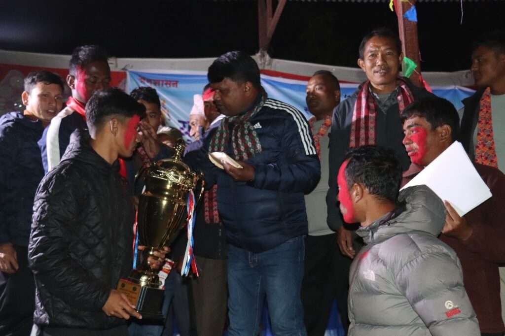 हरिहरपुरगढी अध्यक्ष कपको उपाधि वडानम्बर पाँचले जित्यो
