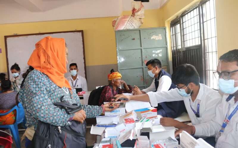 गोलन्जोर गाउँपालिकाको एकिकृत घुम्ती शिविरमा २६१ जनाले लिए सेवा